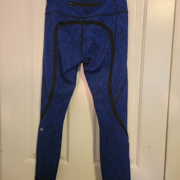 Lululemon leggings - Picture 2 of 3